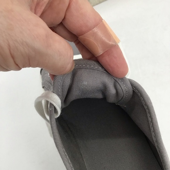 Gianni Bini Platform Style Lace-Up Sneakers Casual Career Gray Size 7.5 - Picture 8 of 9